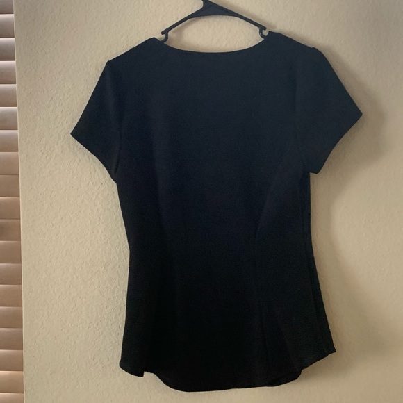 Suit - Picture 2 of 4